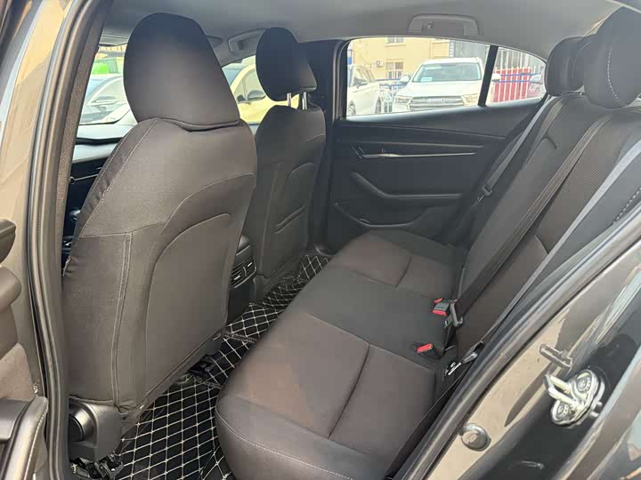 Photo 7 - Mazda 3 (Axela)