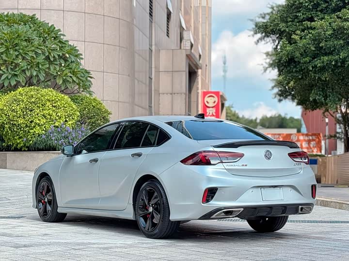 Фото 4 - Buick Regal