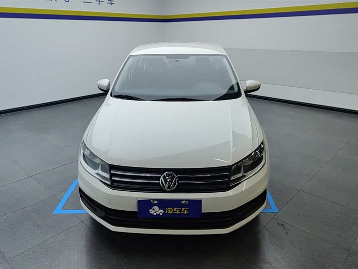 Фото 2 - Volkswagen Santana