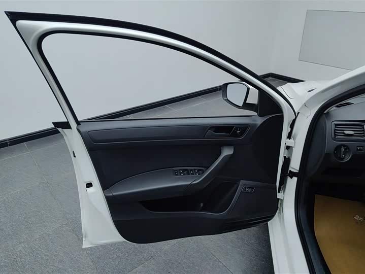 Фото 7 - Volkswagen Santana