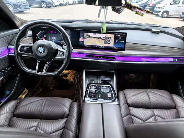 Фото 7 - BMW 7 Series