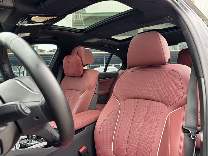 Фото 6 - BMW 5 Series Hybrid