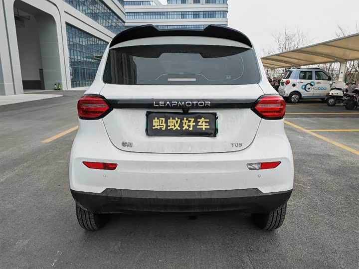 Фото 6 - Leapmotor T03