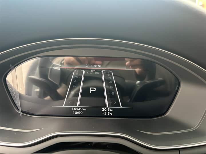 Фото 9 - Audi RS 4