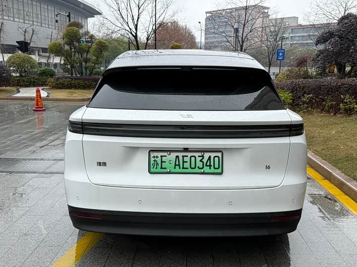 Фото 7 - LiXiang i6