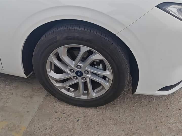 Photo 6 - Ford Mondeo