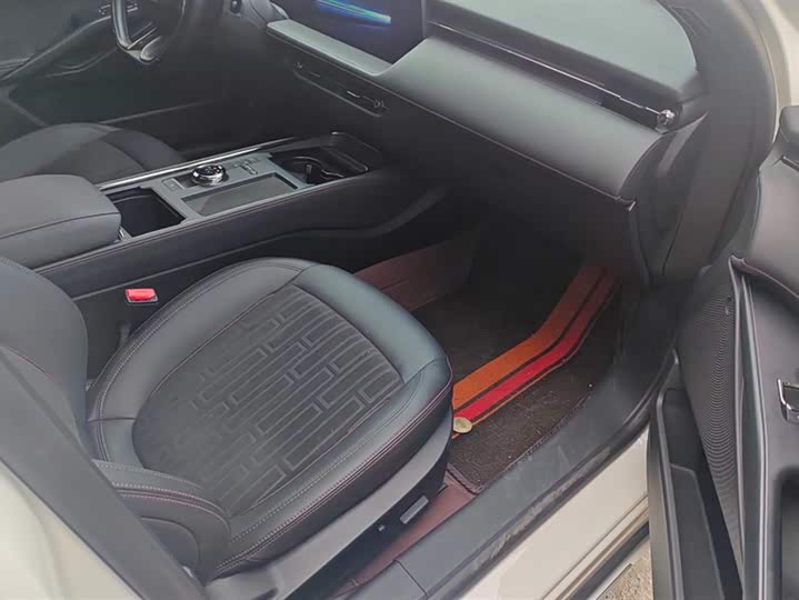 Photo 8 - Ford Mondeo