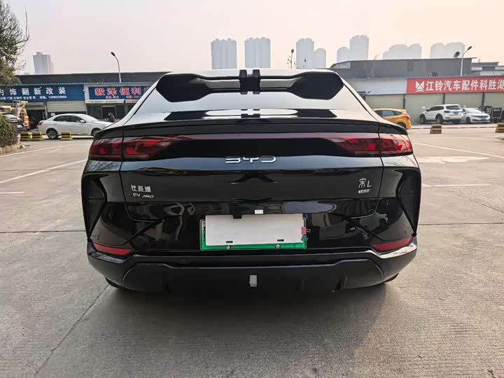 Фото 5 - BYD Song L