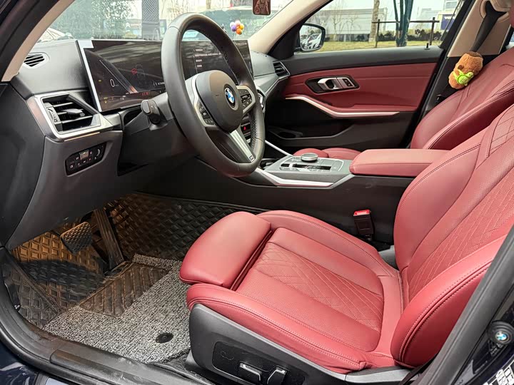 Фото 3 - BMW 3 Series