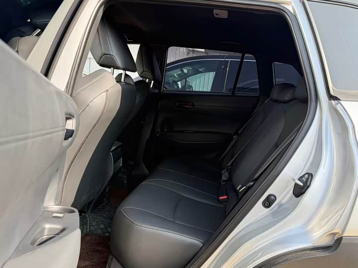 Фото 5 - Toyota Frontlander