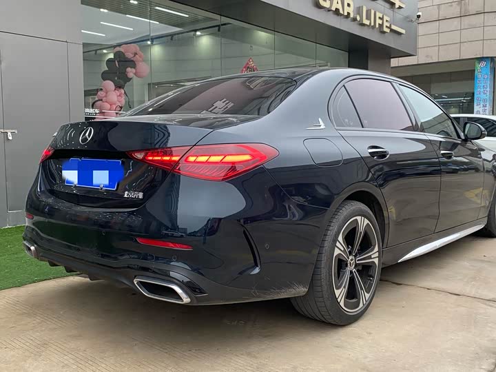 Фото 4 - Mercedes-Benz C-Class