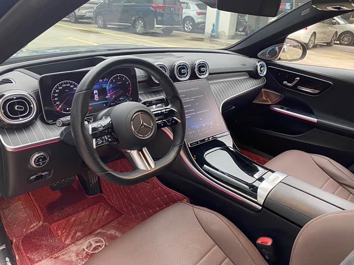 Фото 8 - Mercedes-Benz C-Class