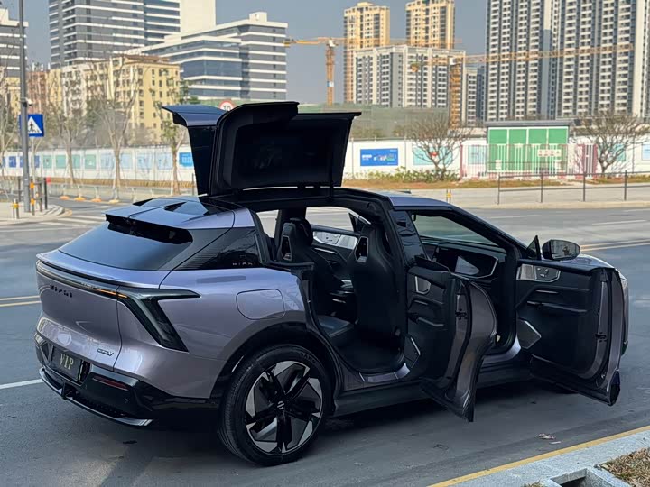 Фото 7 - HiPhi Y