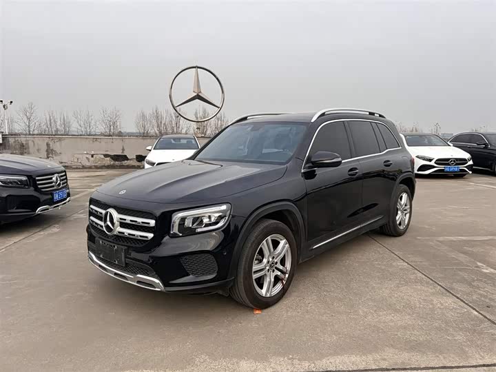 Photo 1 - Mercedes-Benz GLB-Class