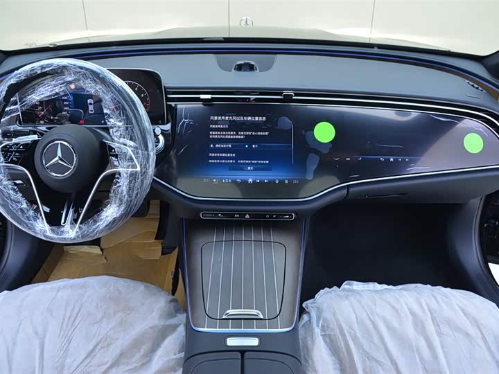 Фото 6 - Mercedes-Benz E-Class