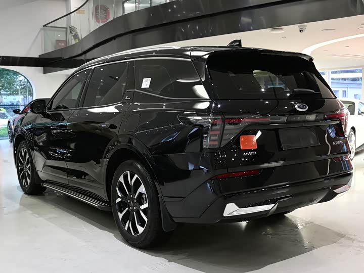 Фото 3 - Ford Edge