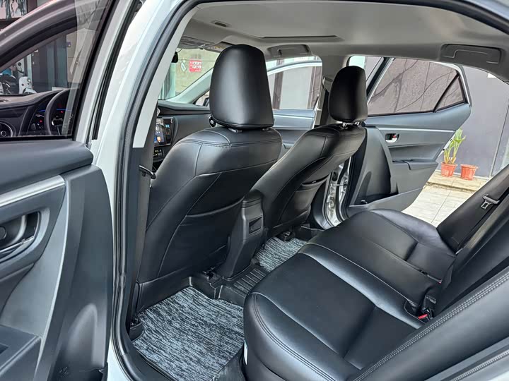 Фото 5 - Toyota Corolla Hybrid