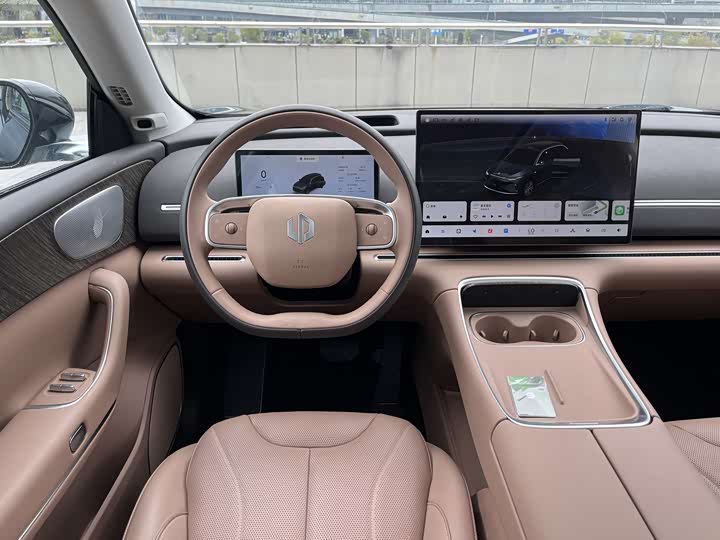 Фото 9 - Leapmotor C11