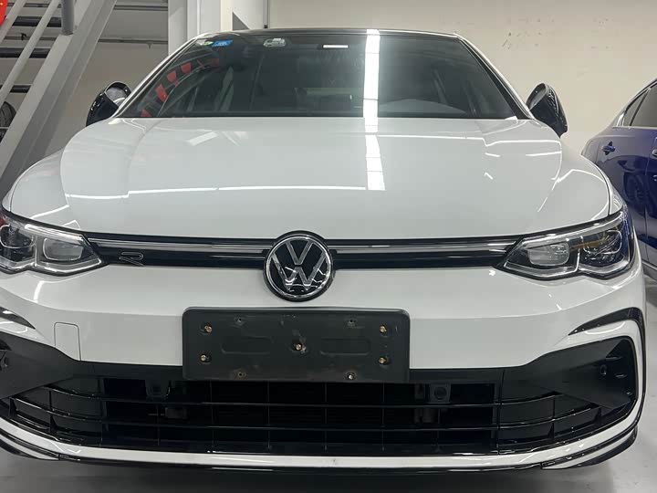 Фото 2 - Volkswagen Golf