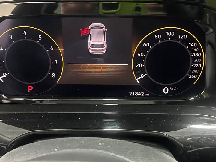 Фото 4 - Volkswagen Golf