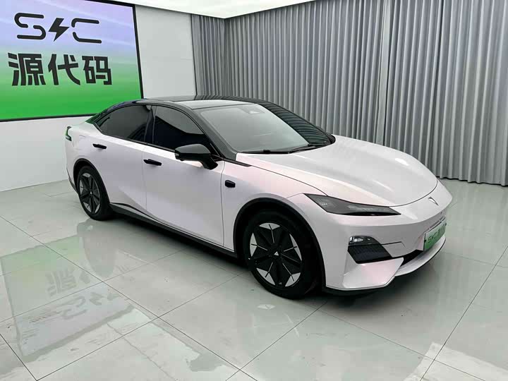 Photo 3 - Changan Deepal SL03