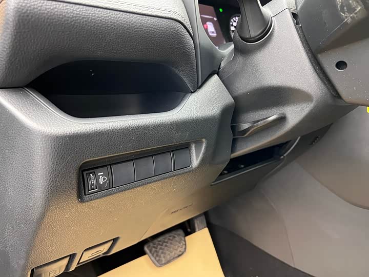 Фото 6 - Toyota Wildlander