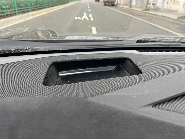 Фото 4 - HiPhi Z