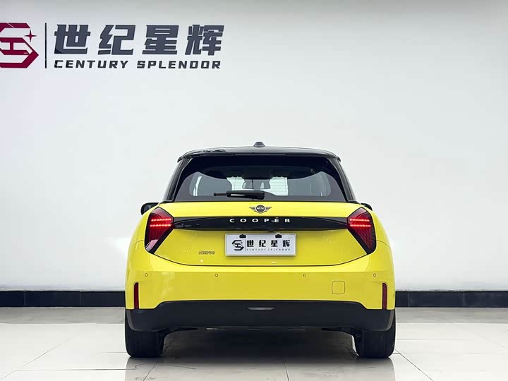 Фото 6 - Mini Cooper