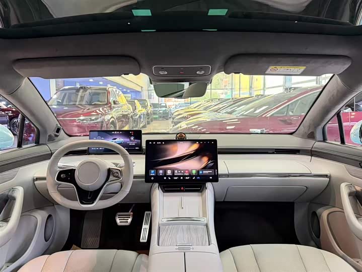 Фото 7 - Luxeed S7