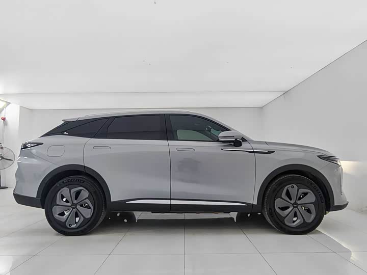 Фото 8 - Exeed RX C-DM Hybrid