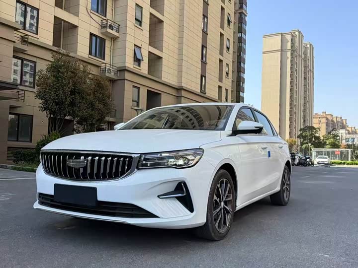 Фото 3 - Geely Emgrand