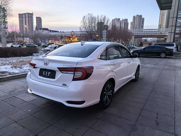 Фото 6 - Honda Crider