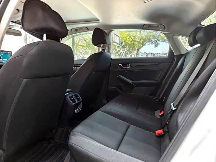 Photo 9 - Honda Integra