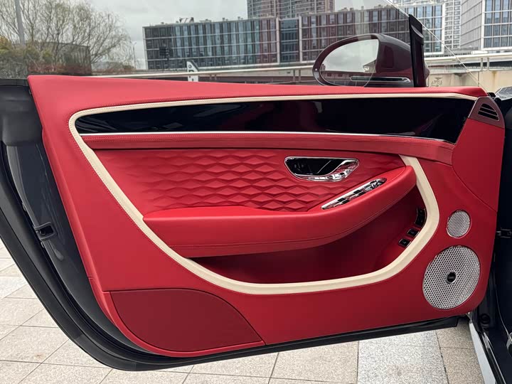 Фото 9 - Bentley Continental GT Hybrid