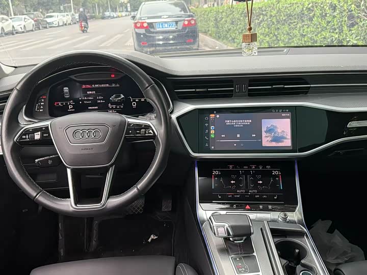 Фото 4 - Audi A7