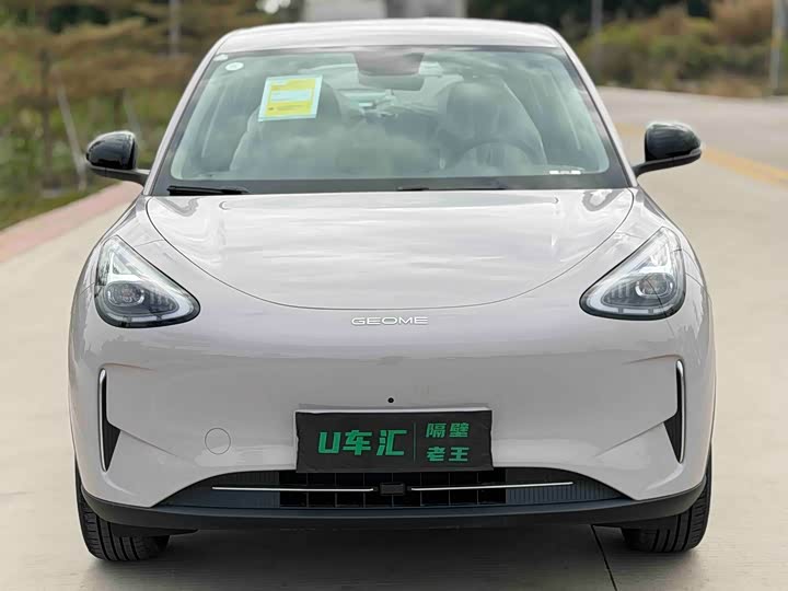 Фото 2 - Geely Galaxy Geome