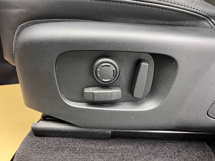 Фото 8 - Land Rover Range Rover Sport