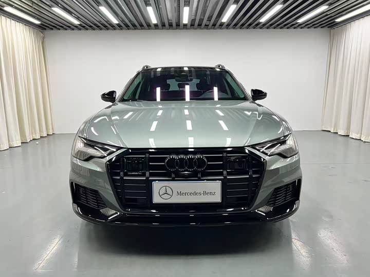 Фото 1 - Audi A6