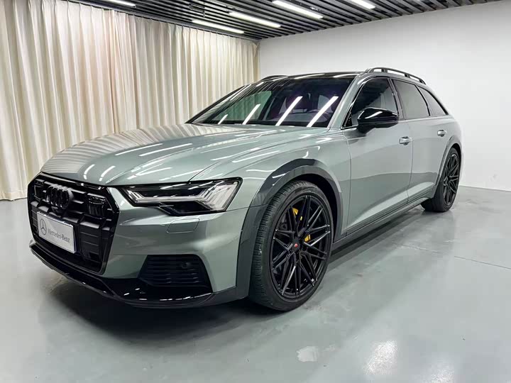 Фото 2 - Audi A6