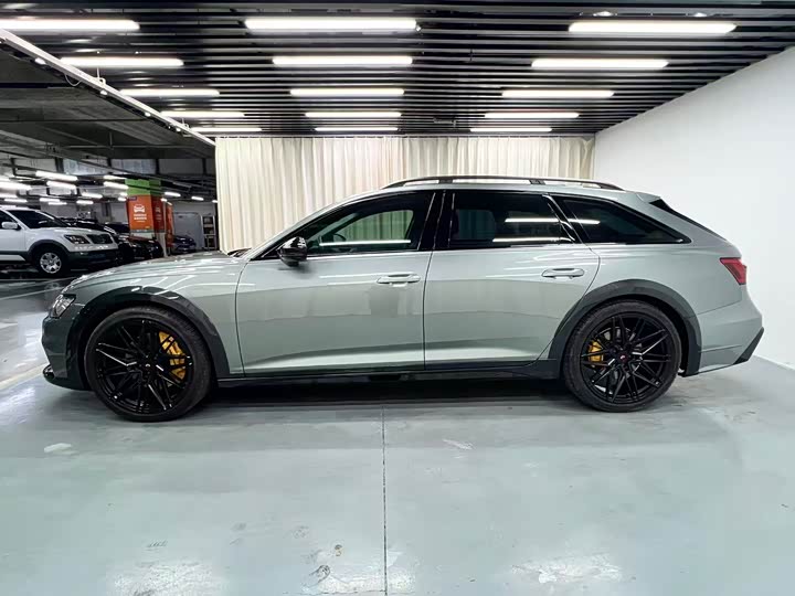 Фото 3 - Audi A6