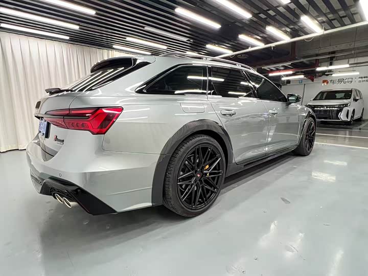 Фото 5 - Audi A6