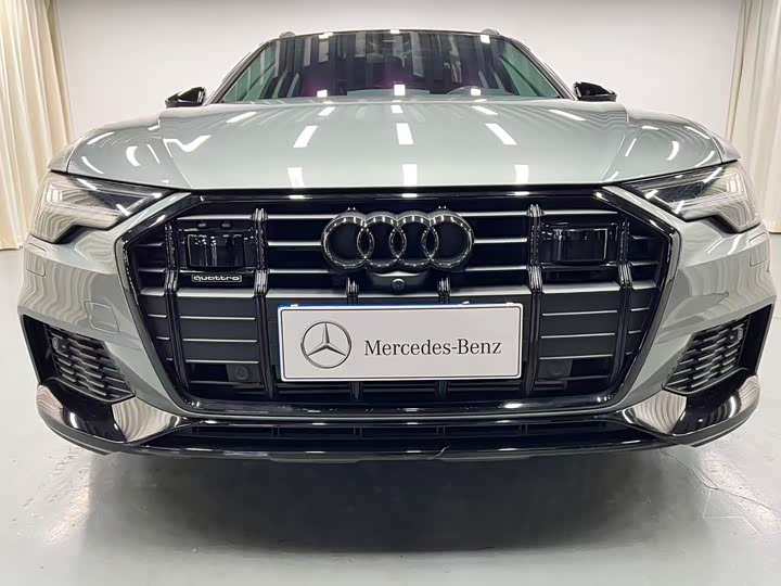 Фото 9 - Audi A6