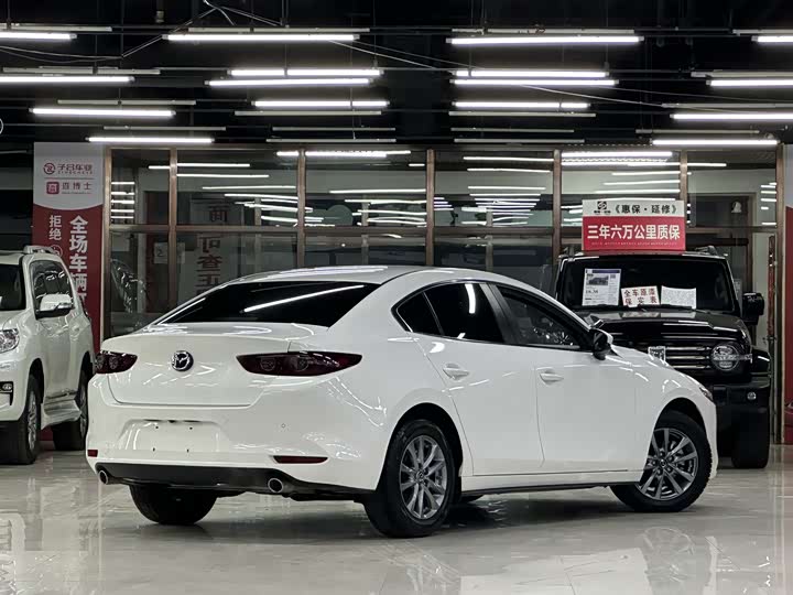Photo 4 - Mazda 3 (Axela)