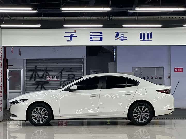 Photo 7 - Mazda 3 (Axela)