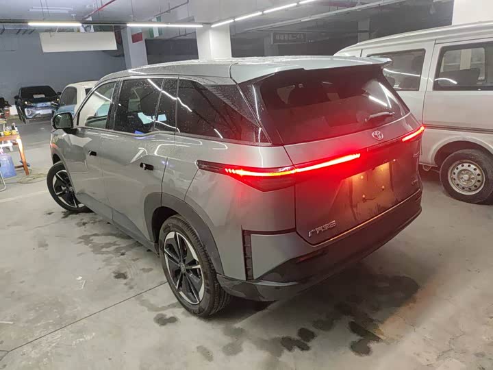 Photo 8 - Toyota bZ3X