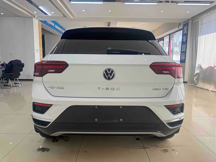 Фото 5 - Volkswagen T-Roc