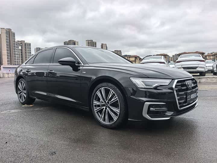 Фото 3 - Audi A6L