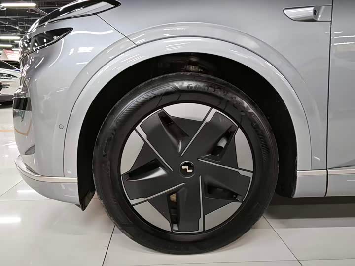 Фото 5 - Nio Onvo L90