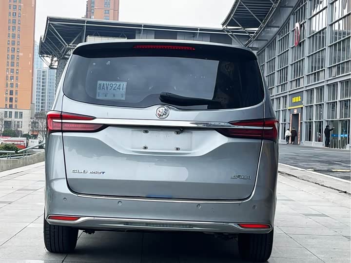 Фото 5 - Buick GL8 ES