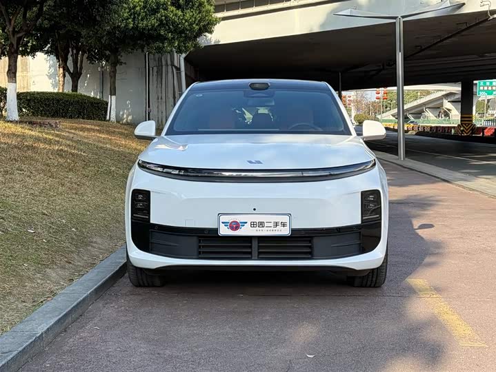 Фото 2 - LiXiang L6